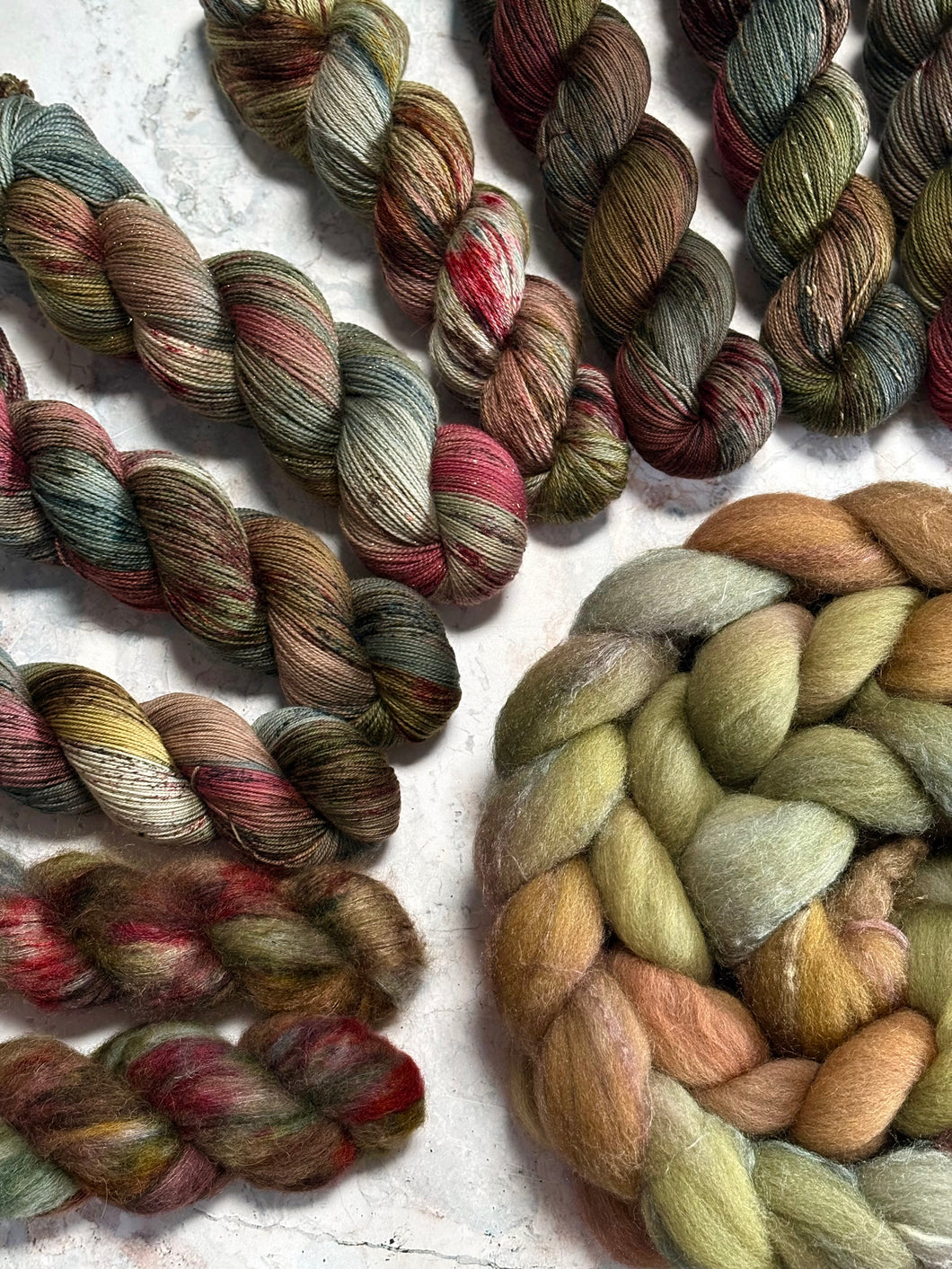 A Song of Yarn and Fibre Club - A Thousand Unseen Eyes